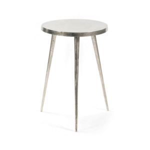CASTED TRIPOD
